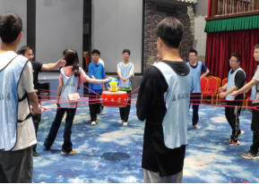 石燕湖击鼓颠球